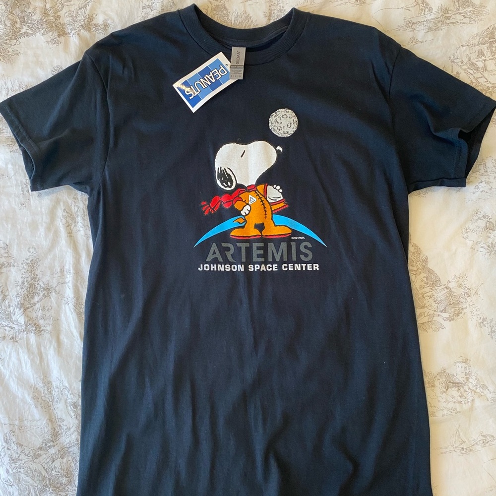 Snoopy Artemis Johnson Space Center T-Shirt